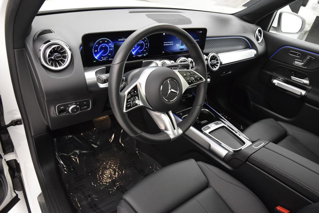 Used 2024 Mercedes-Benz EQB 250+ image 20