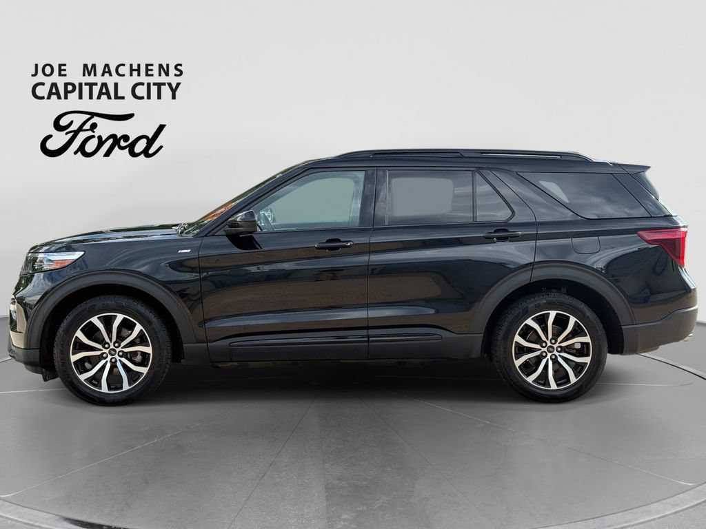 Used 2023 Ford Explorer ST-Line w/ Class IV Trailer Tow Package AWD/4WD image 8