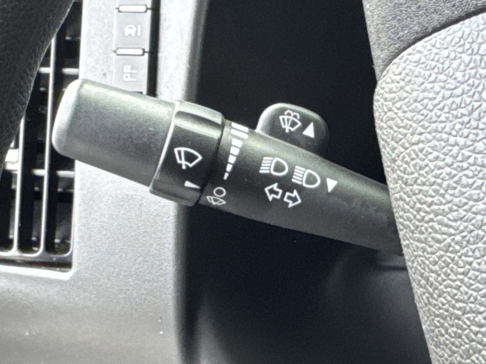 Used 2024 GMC Savana 2500 Work Van w/ Driver Convenience Package image 8