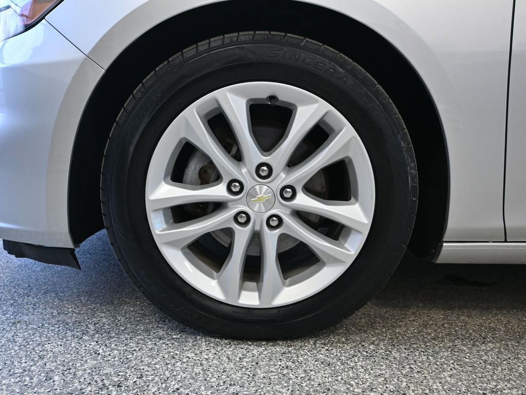 Used 2018 Chevrolet Malibu LT w/ LPO, Convenience Package 2 image 15