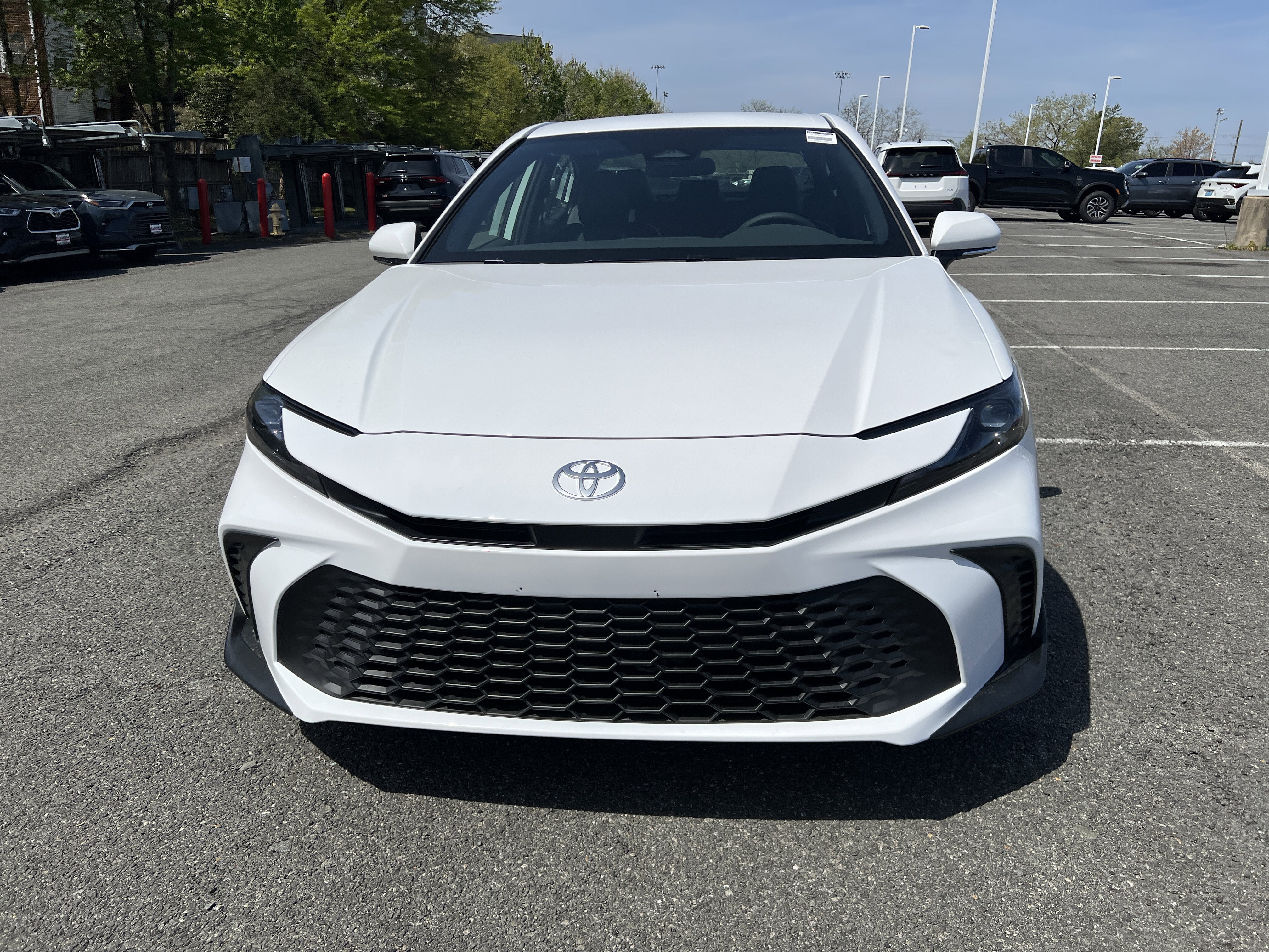 New 2026 Toyota Camry SE image 2