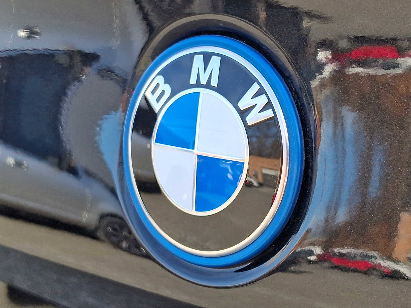 Used 2024 BMW i5 eDrive40i w/ Premium Package image 28