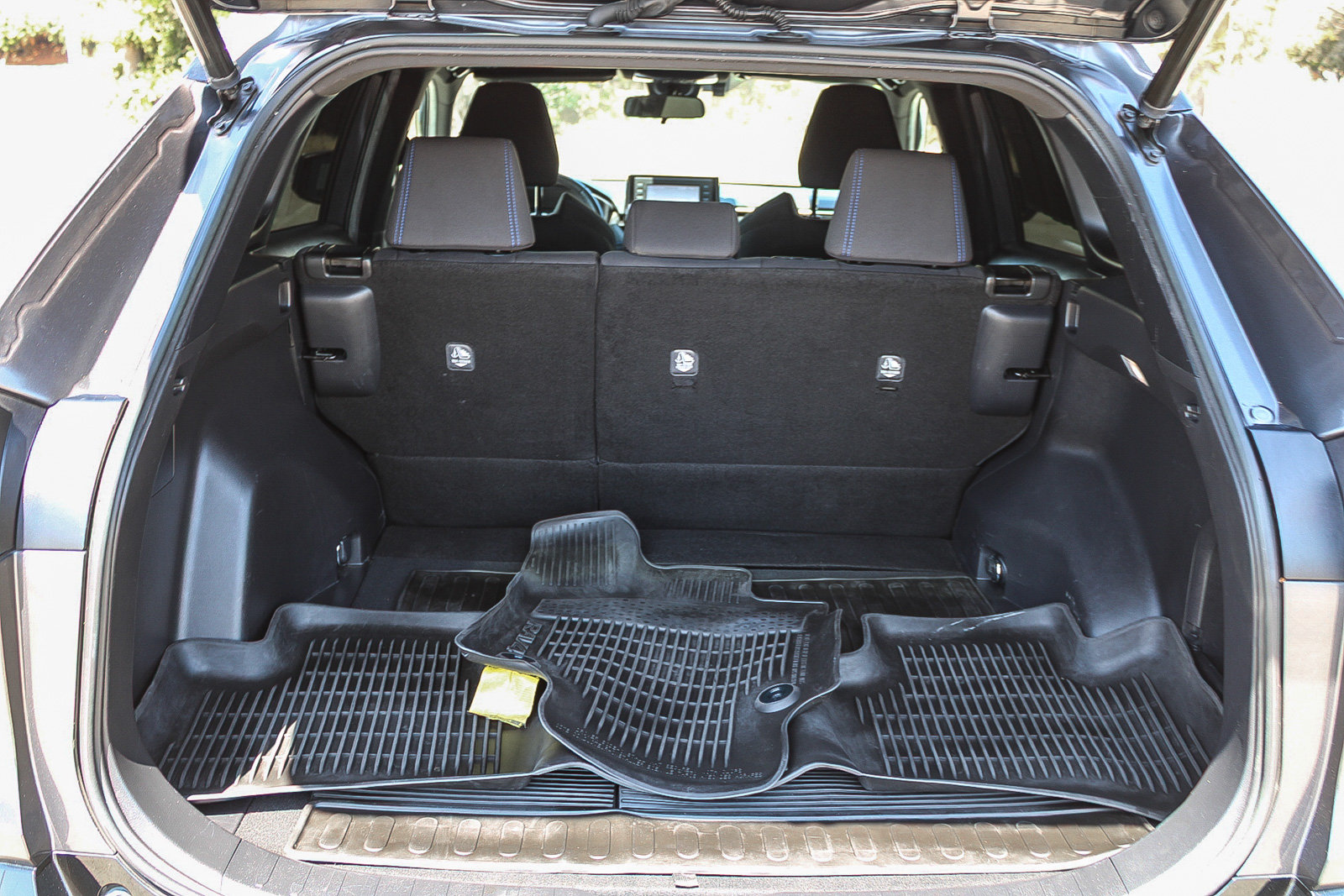 Used 2022 Toyota RAV4 SE w/ Convenience Package AWD/4WD image 27