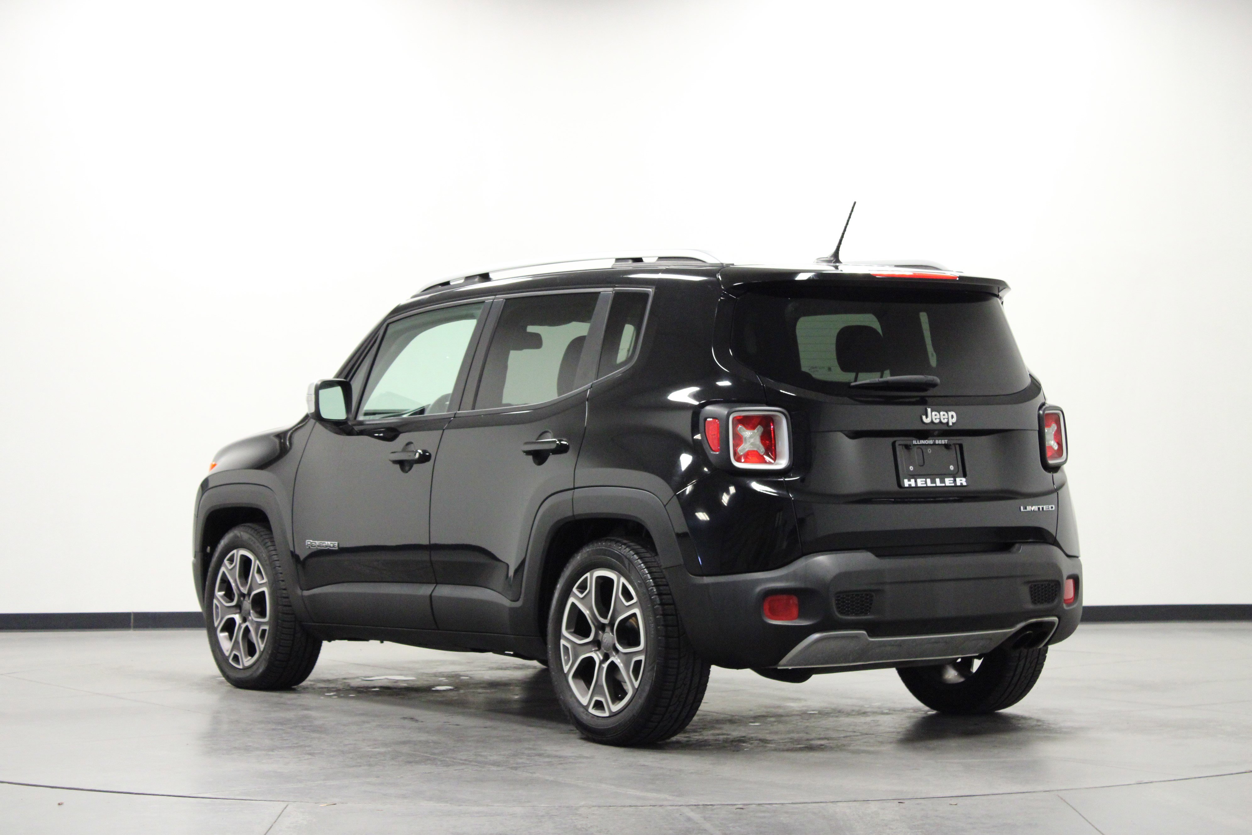 Used 2015 Jeep Renegade Limited w/ Safety & Security Group I image 6