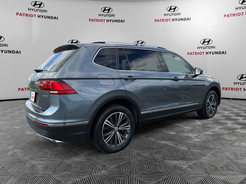 Used 2019 Volkswagen Tiguan SEL AWD/4WD image 3
