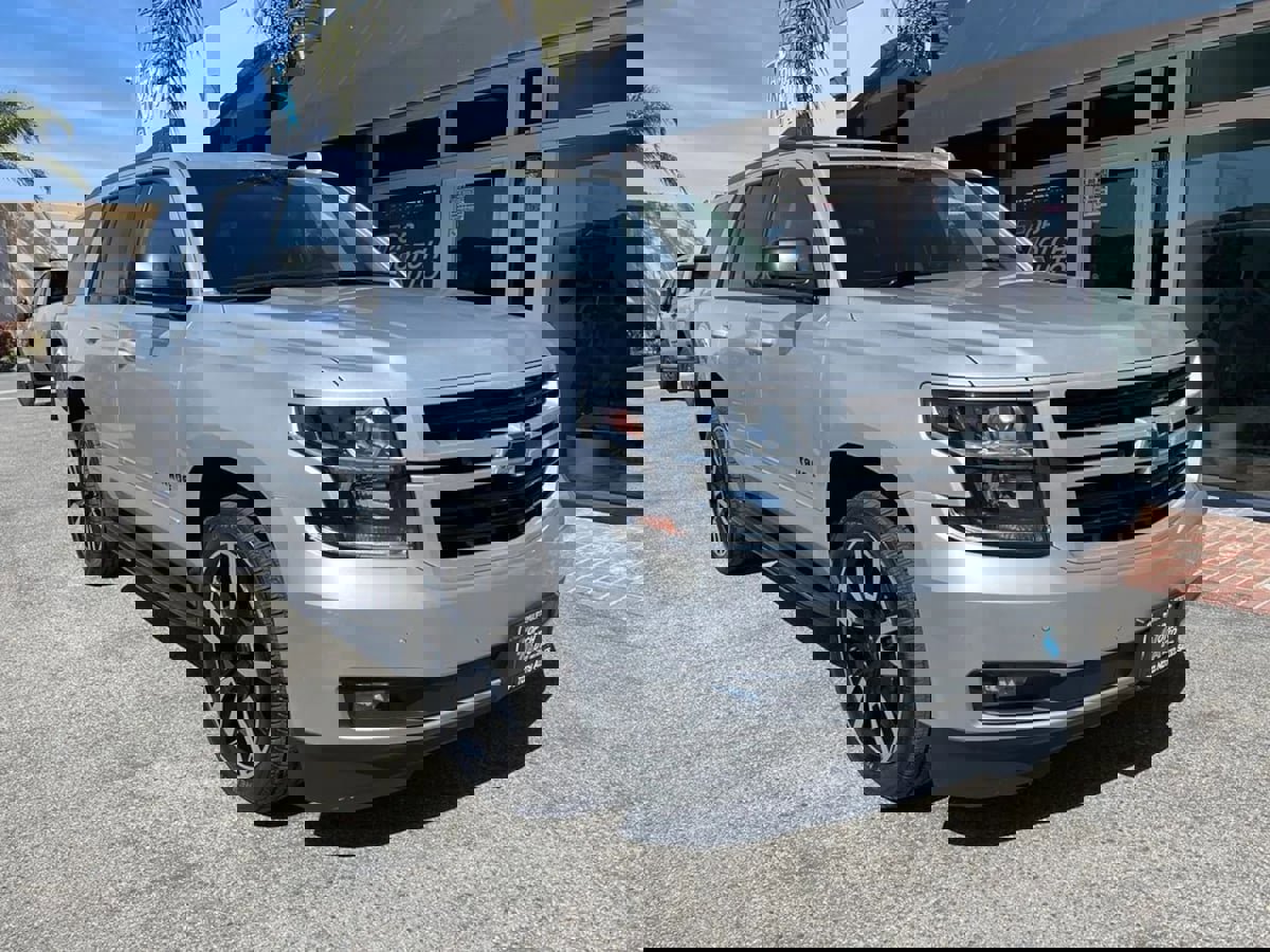 Used 2019 Chevrolet Tahoe Premier w/ RST 6.2L Performance Edition image 3