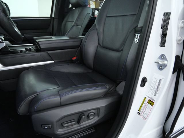 Used 2022 Toyota Tundra Platinum w/ Advanced Package AWD/4WD image 18