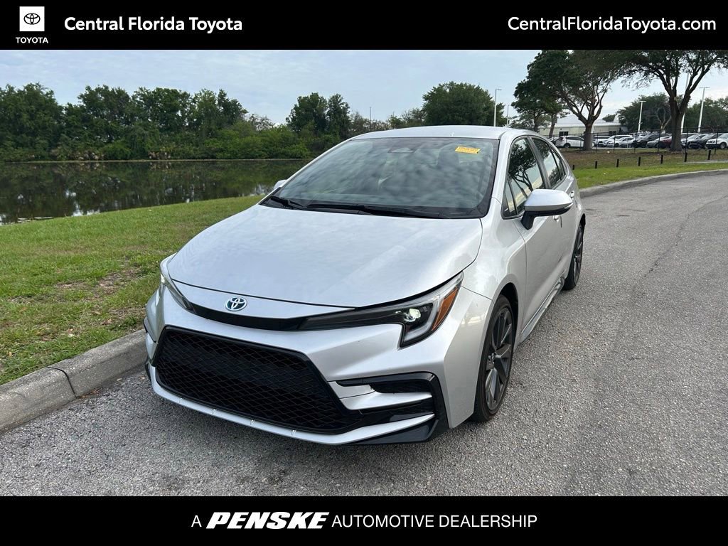 Used 2024 Toyota Corolla SE