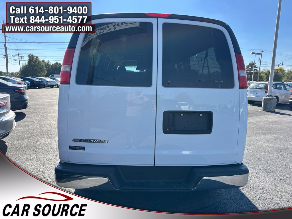 Used 2019 Chevrolet Express 3500 LT w/ LT Preferred Equipment Group RWD image 5