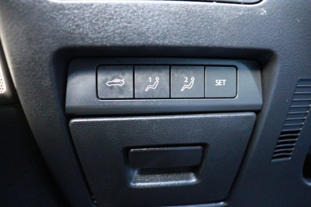 Used 2025 MAZDA MAZDA3 s image 22