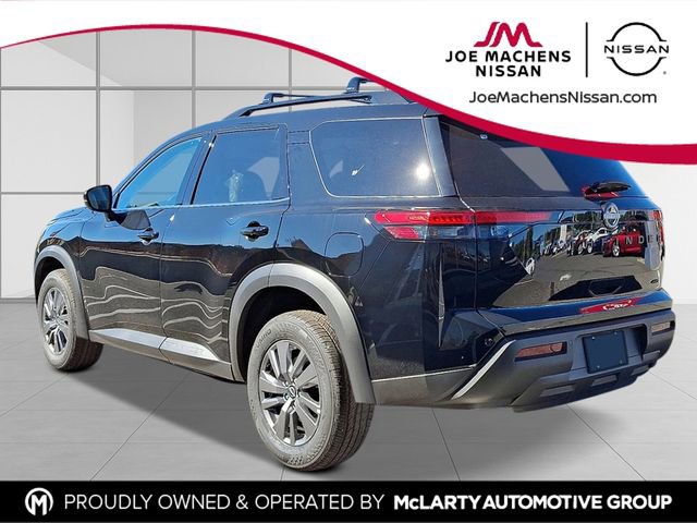 New 2025 Nissan Pathfinder SV w/ Black Appearance Package image 3