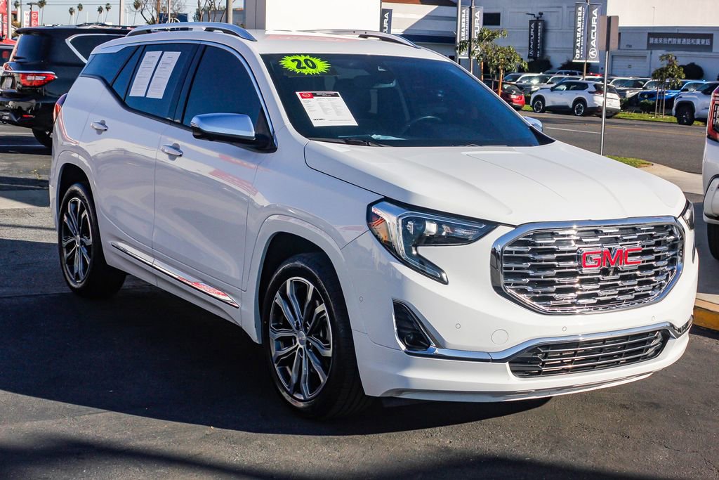 Used 2020 GMC Terrain Denali w/ Denali Premium Package image 4