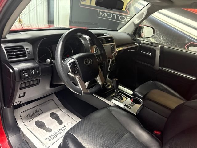 Used 2022 Toyota 4Runner Limited AWD/4WD image 7