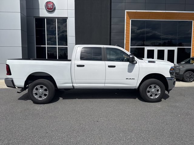Used 2025 RAM 2500 Big Horn w/ Bed Convenience Group AWD/4WD image 8