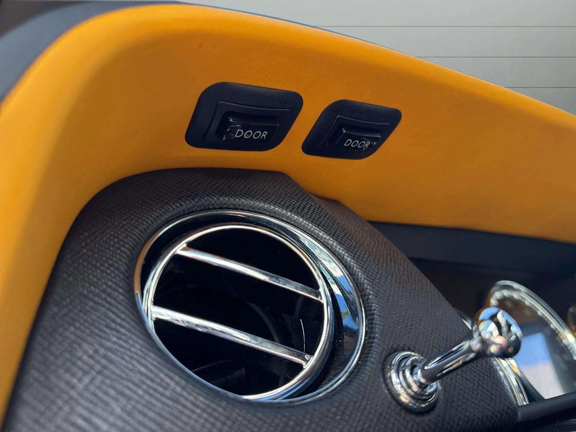 Used 2022 Rolls-Royce Cullinan image 17