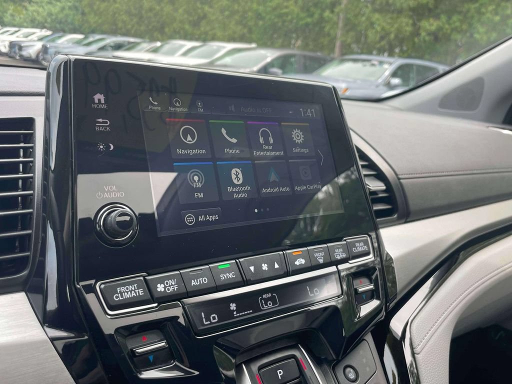 Used 2023 Honda Odyssey Touring image 29