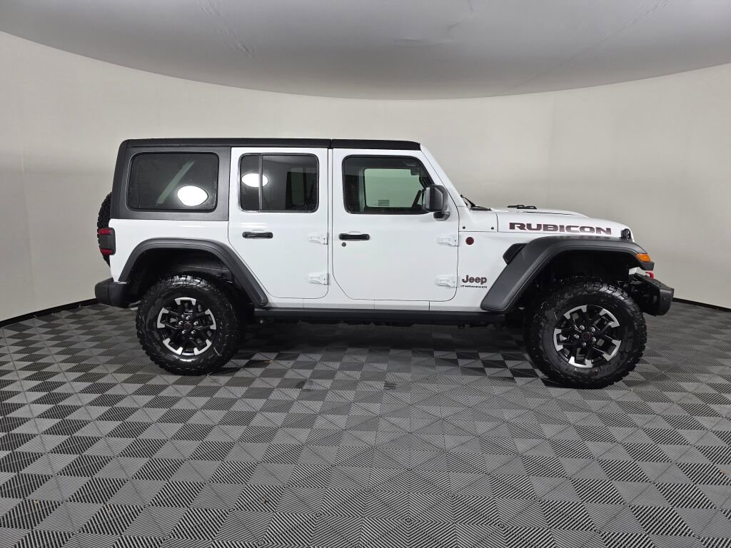 New 2026 Jeep Wrangler Unlimited Rubicon w/ Steel Bumper Group image 3