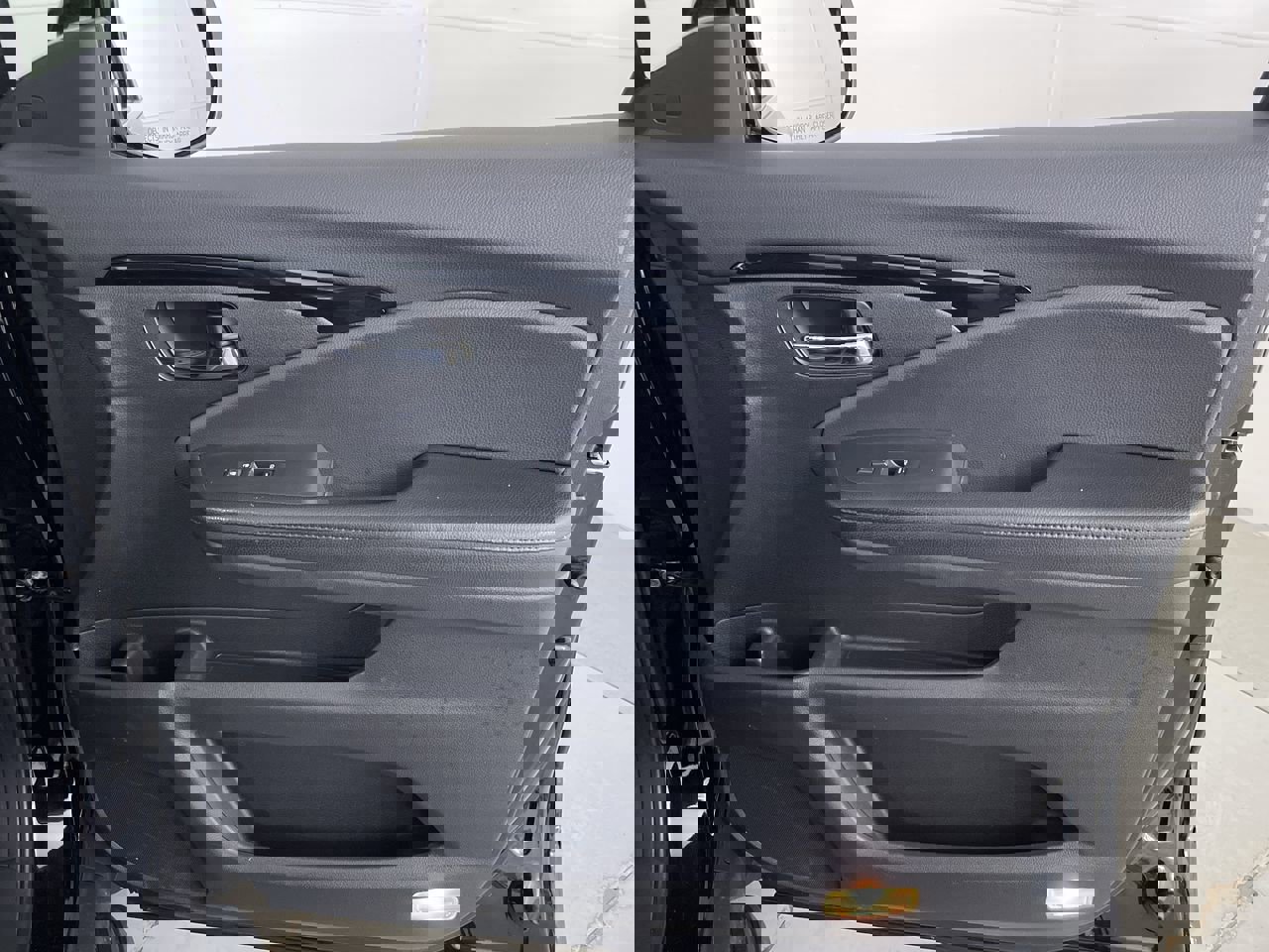 Used 2017 Honda Pilot Elite image 26