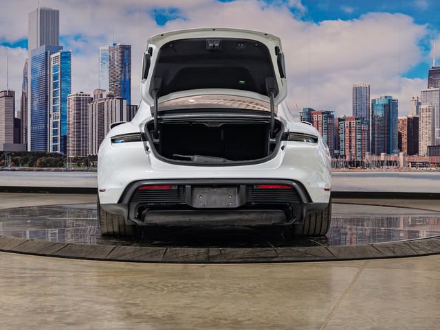 Used 2020 Porsche Taycan Turbo S image 12