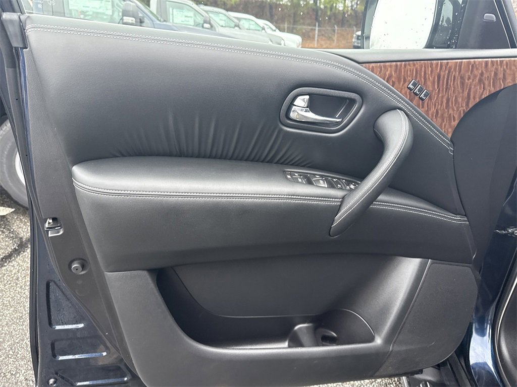 Used 2019 Nissan Armada SL w/ Premium Package image 10