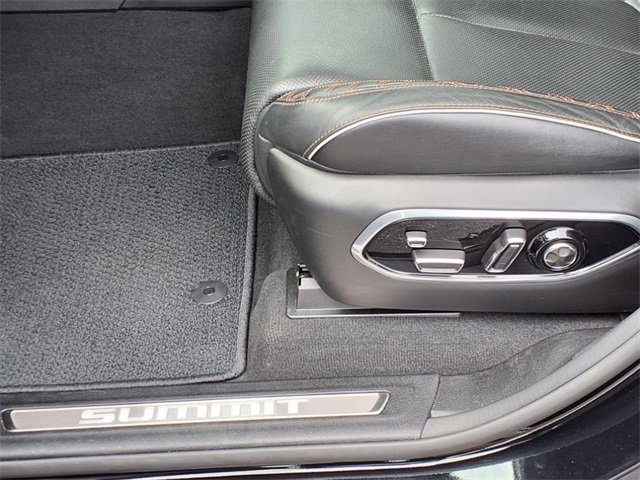 Used 2023 Jeep Grand Cherokee Summit w/ Adv Protech Group IV image 31