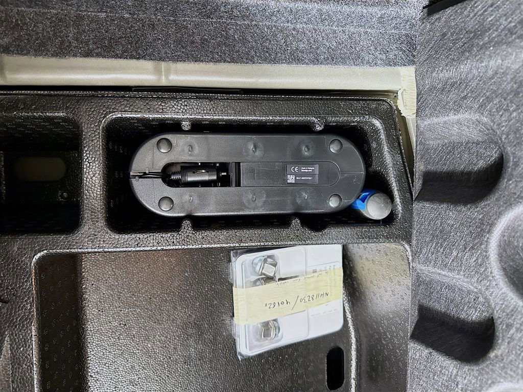 Used 2022 Dodge Challenger R/T Scat Pack w/ Shaker Package image 33