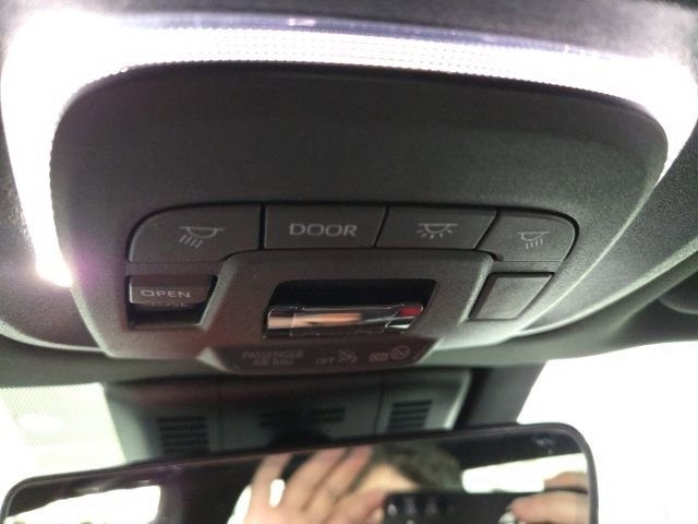 New 2026 Toyota Crown Platinum image 24