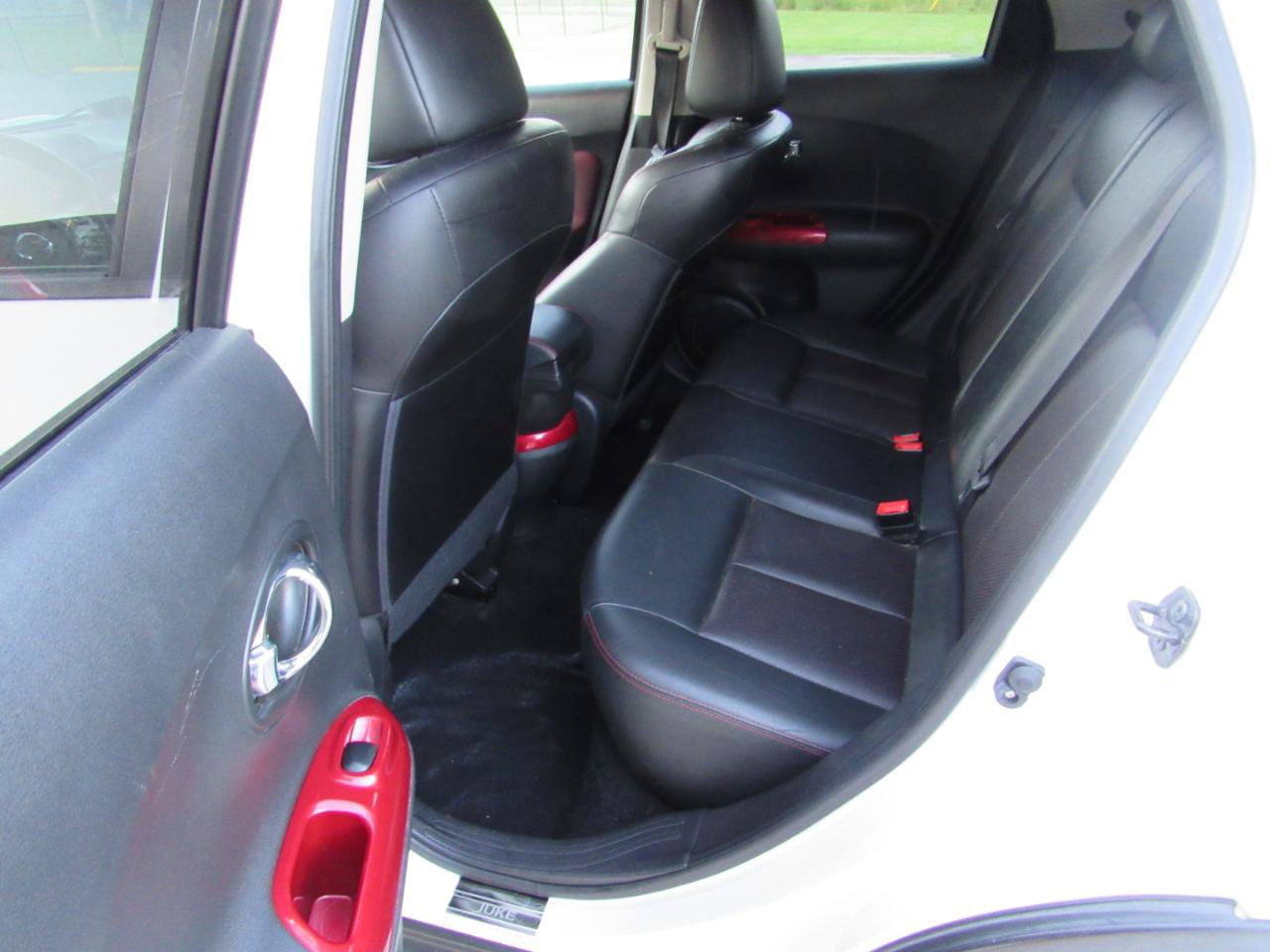 Used 2013 Nissan Juke SL AWD/4WD image 5