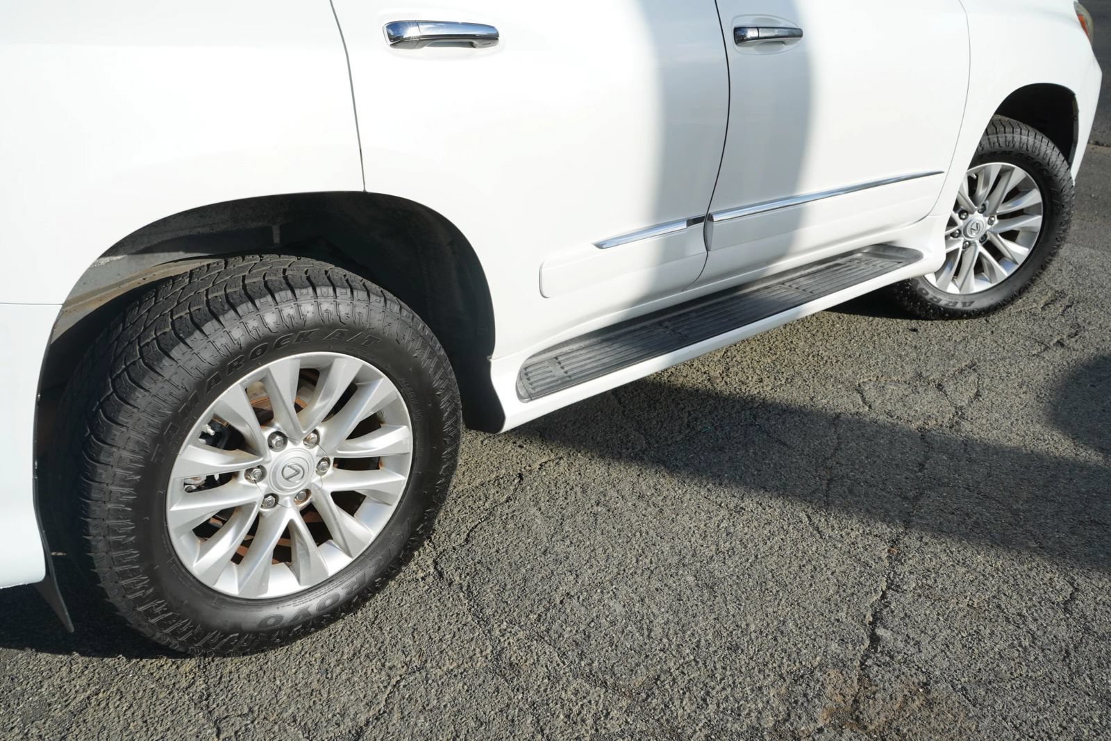 Used 2015 Lexus GX 460 AWD/4WD image 7