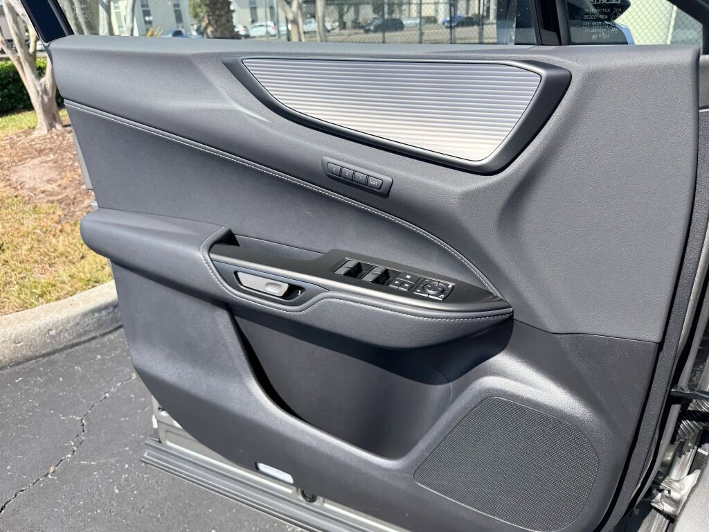 New 2026 Lexus NX 450h+ F Sport image 18