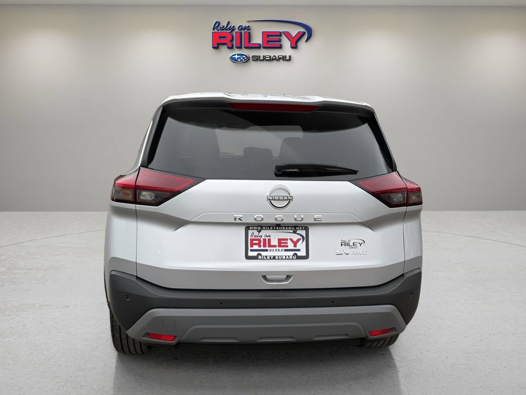 Used 2023 Nissan Rogue SV AWD/4WD image 4