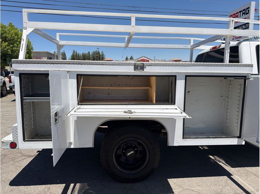 Used 2005 GMC Sierra 3500 SLE w/ Heavy-Duty Power Package RWD image 15