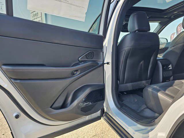 New 2026 Jeep Cherokee Limited AWD/4WD image 24
