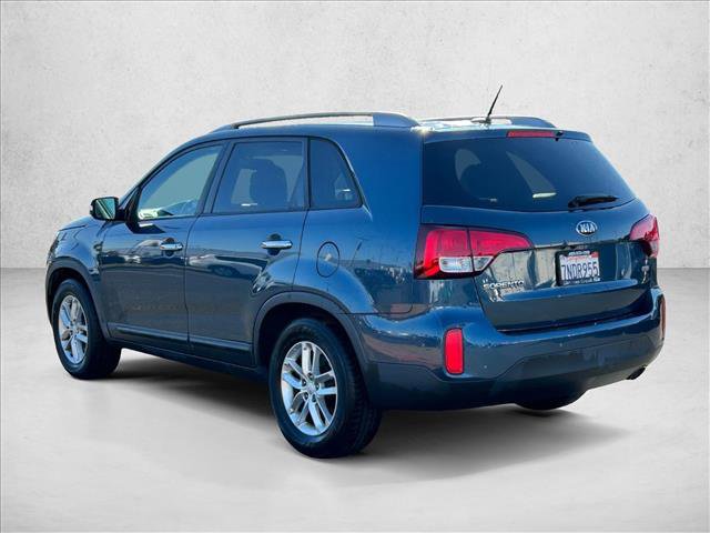 Used 2015 Kia Sorento LX image 7