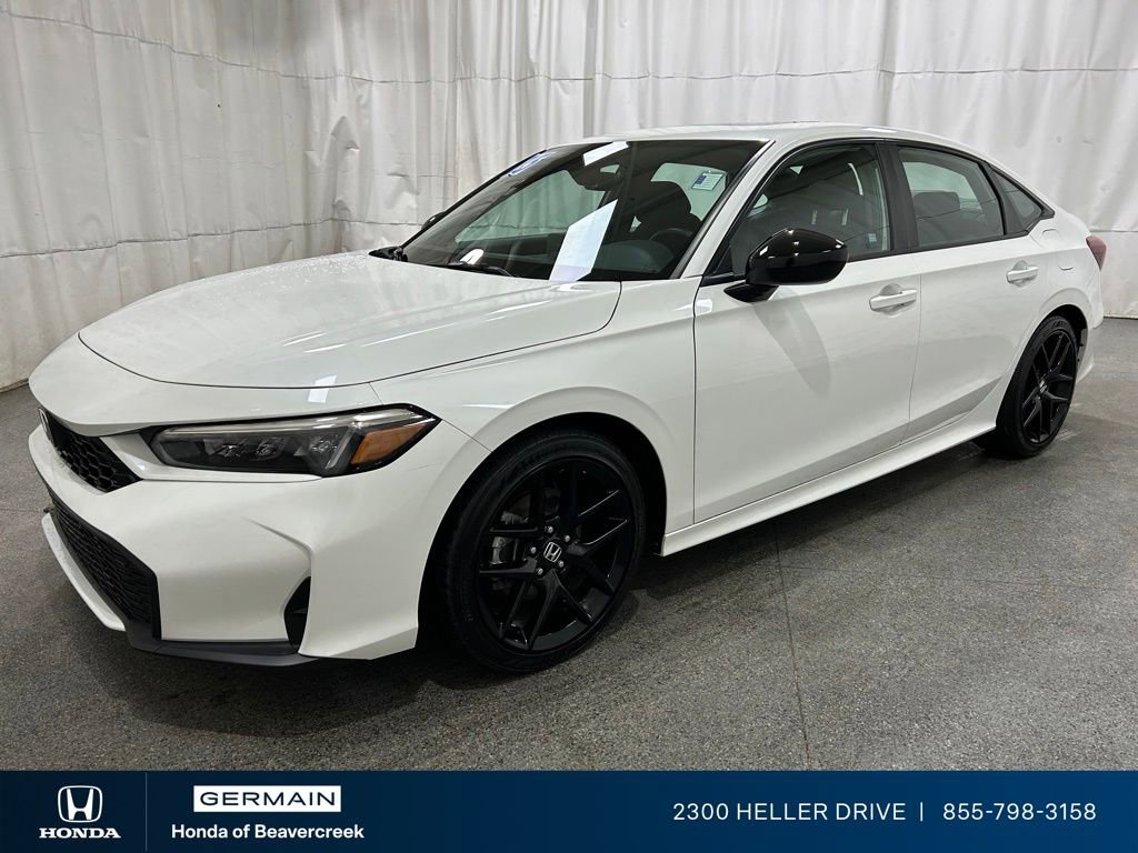 Used 2025 Honda Civic Sport image 4