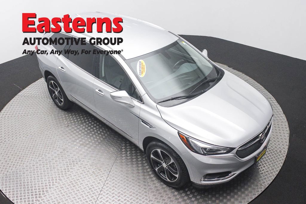 Used 2021 Buick Enclave Essence w/ Sport Touring Edition FWD image 3
