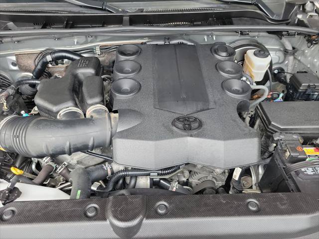Certified 2020 Toyota 4Runner SR5 RWD image 36