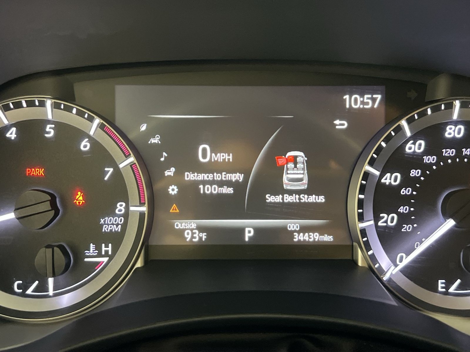 Used 2023 Toyota Highlander XLE AWD/4WD image 17