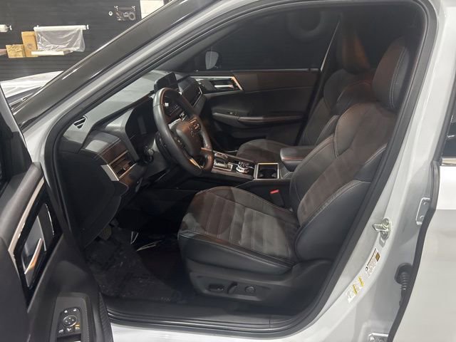 Used 2023 Mitsubishi Outlander Ralliart image 10