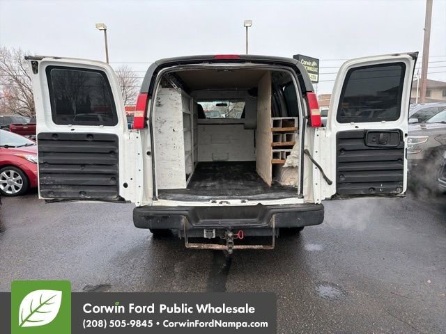 Used 2003 Chevrolet Express 3500 image 22