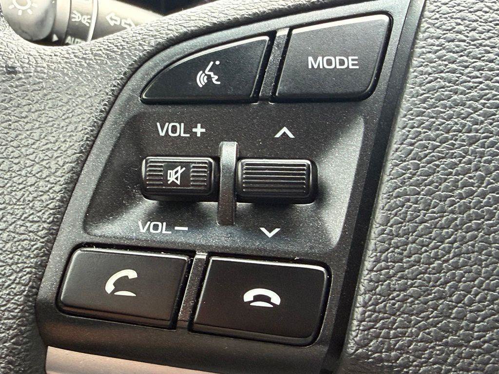 Used 2020 Hyundai Tucson Value FWD image 15