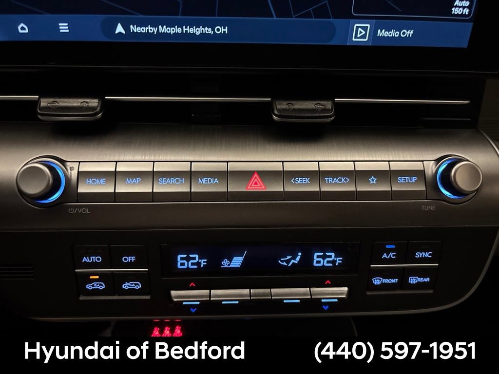 Certified 2024 Hyundai Kona SEL w/ Convenience Package AWD/4WD image 22
