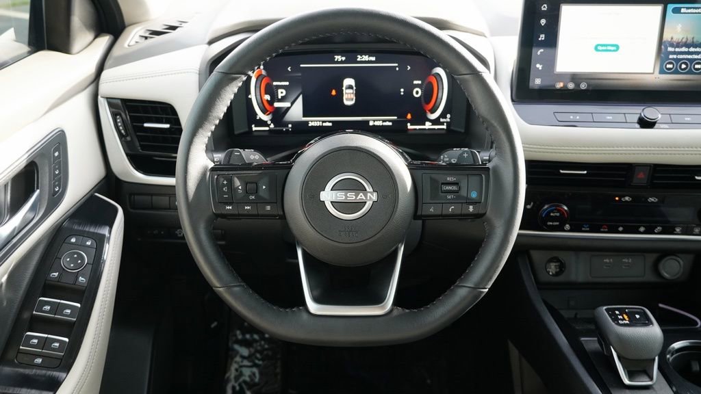 Used 2024 Nissan Rogue SL w/ SL Premium Package image 28