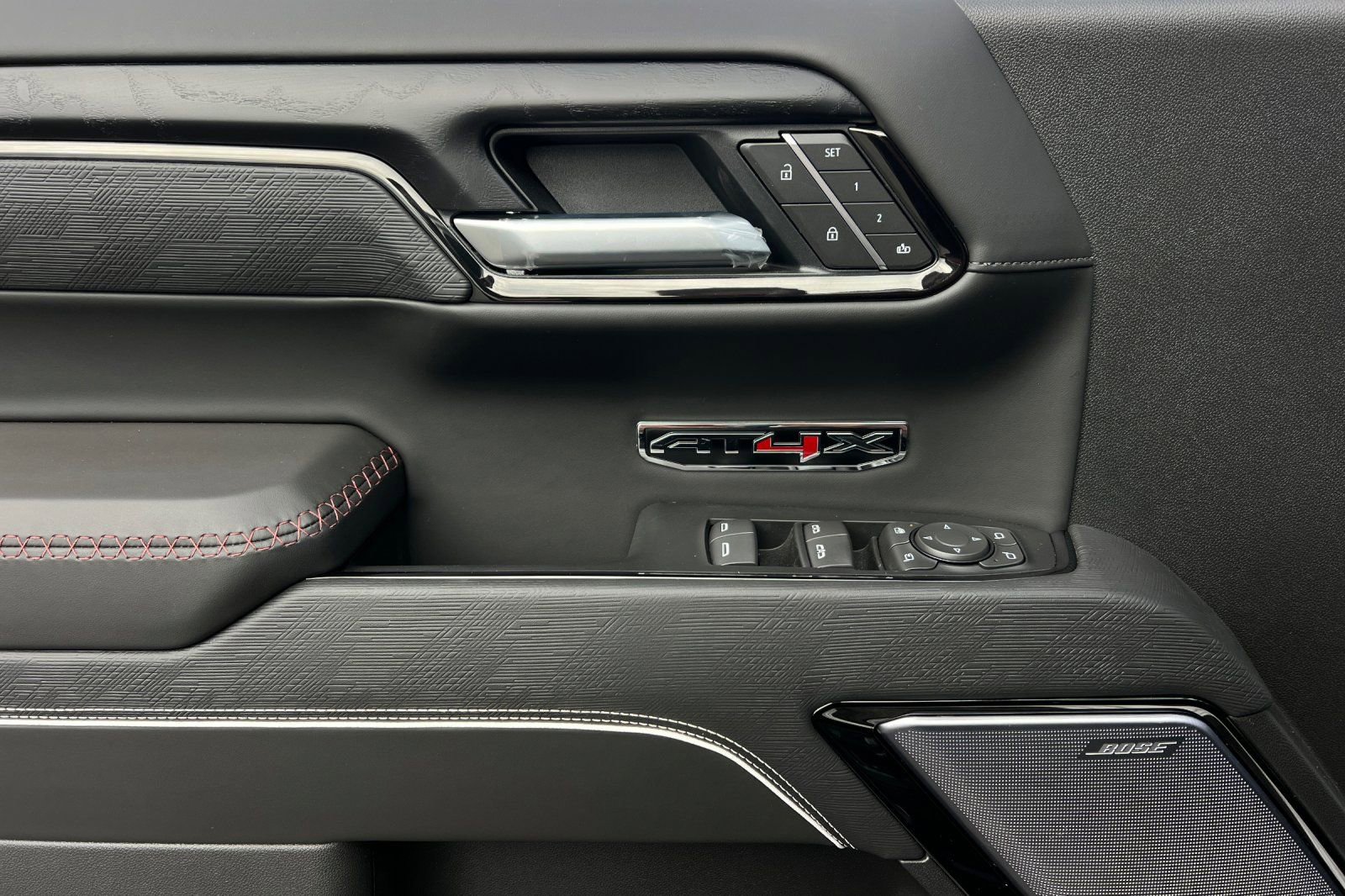 New 2026 GMC Sierra 1500 AT4X AWD/4WD image 9