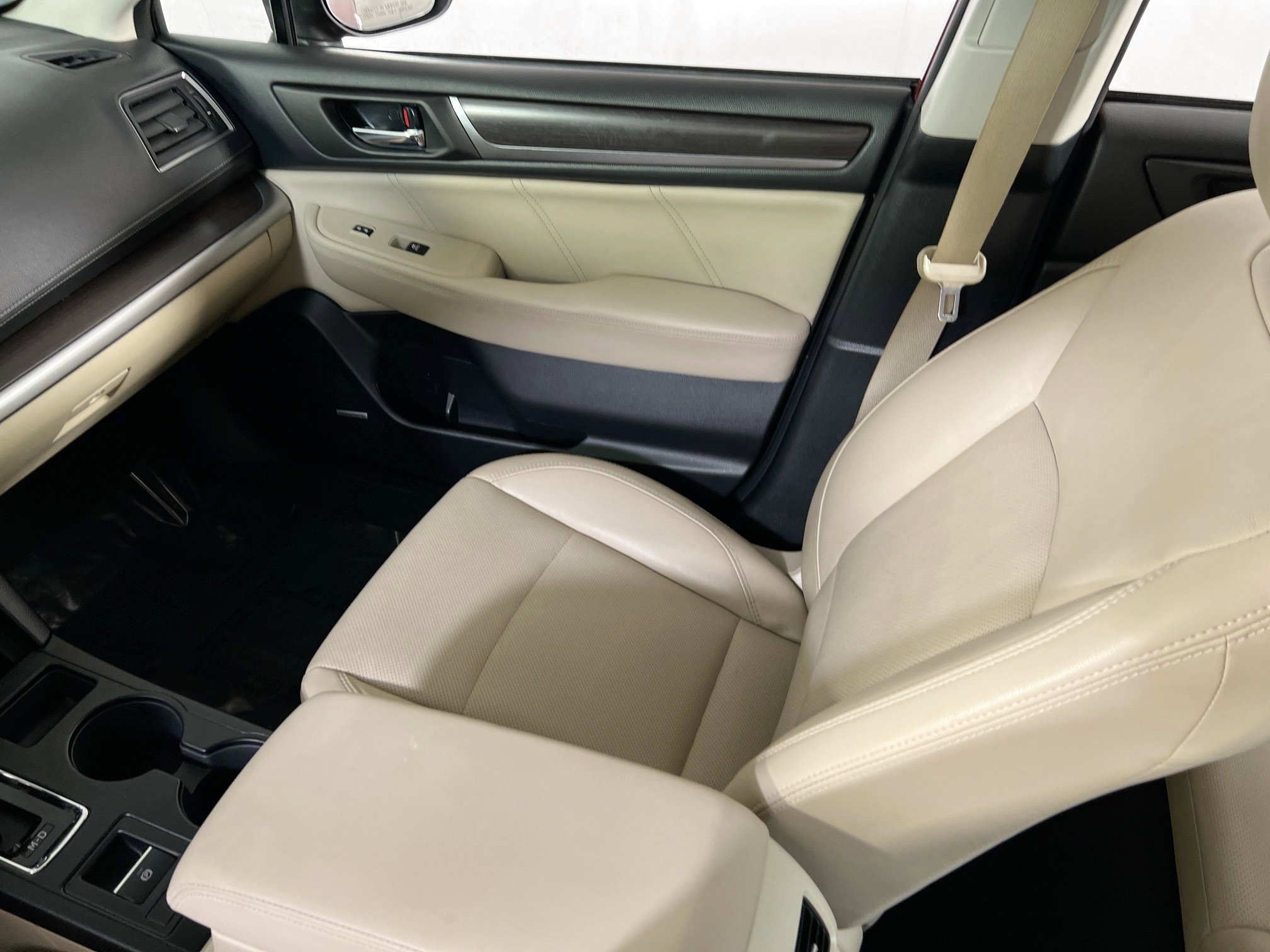 Used 2018 Subaru Legacy 3.6R Limited AWD/4WD image 25