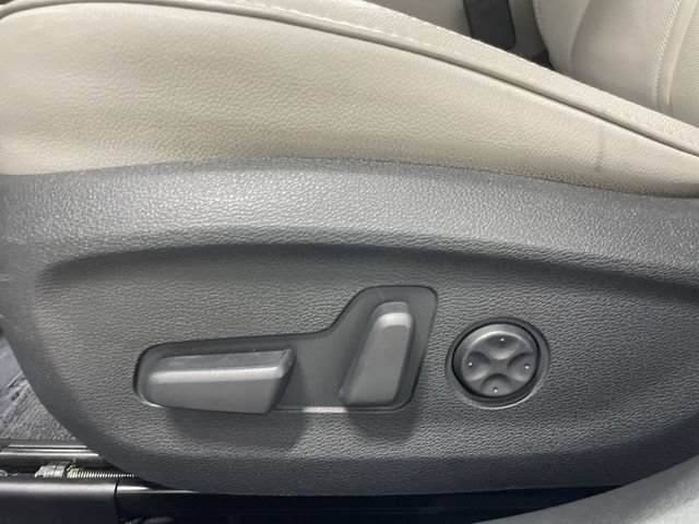 Used 2018 Hyundai Sonata Limited FWD image 12