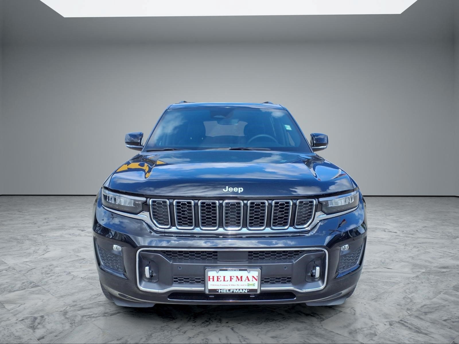 Used 2025 Jeep Grand Cherokee L Overland AWD/4WD image 2
