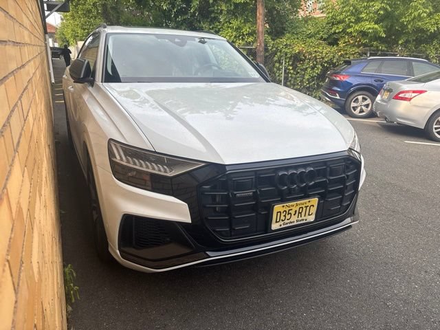 Used 2023 Audi Q8 Prestige AWD/4WD image 9