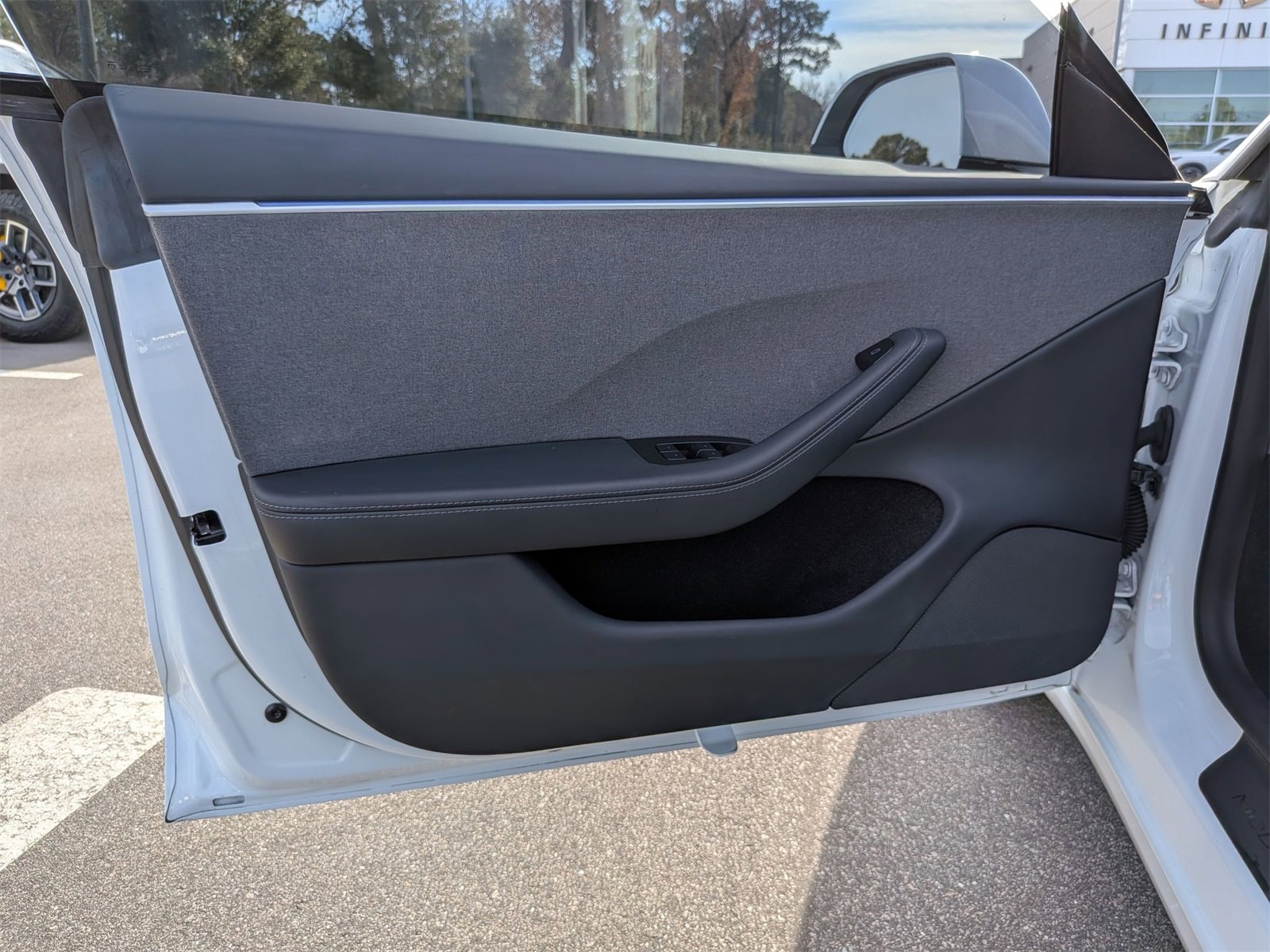 Used 2025 Tesla Model 3 Long Range image 12