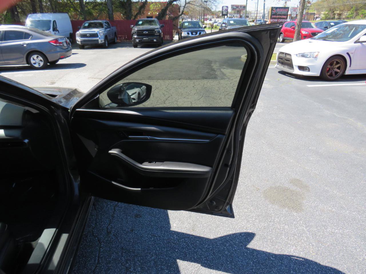 Used 2021 MAZDA MAZDA3 s image 21